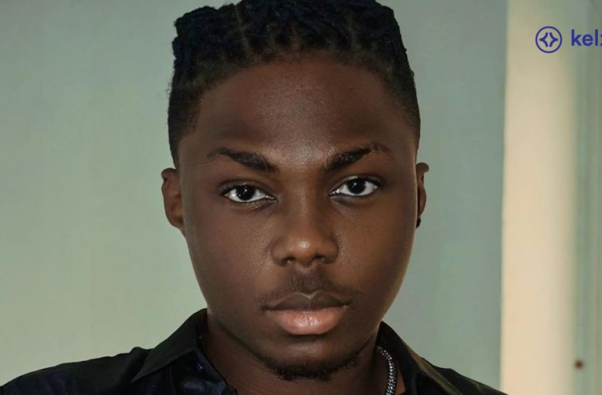 Blog 7 Bayanni biography,age, music, real name