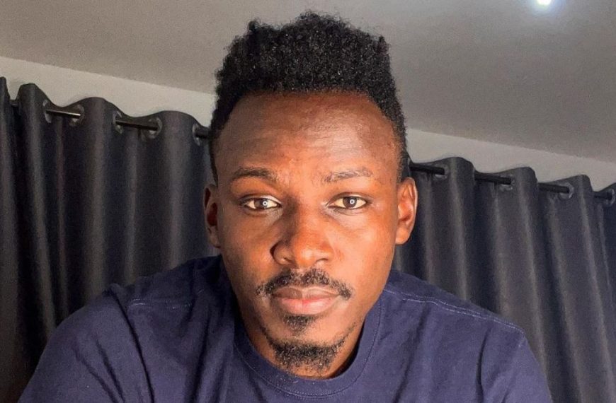 Okello Max Kung Fu lyrics