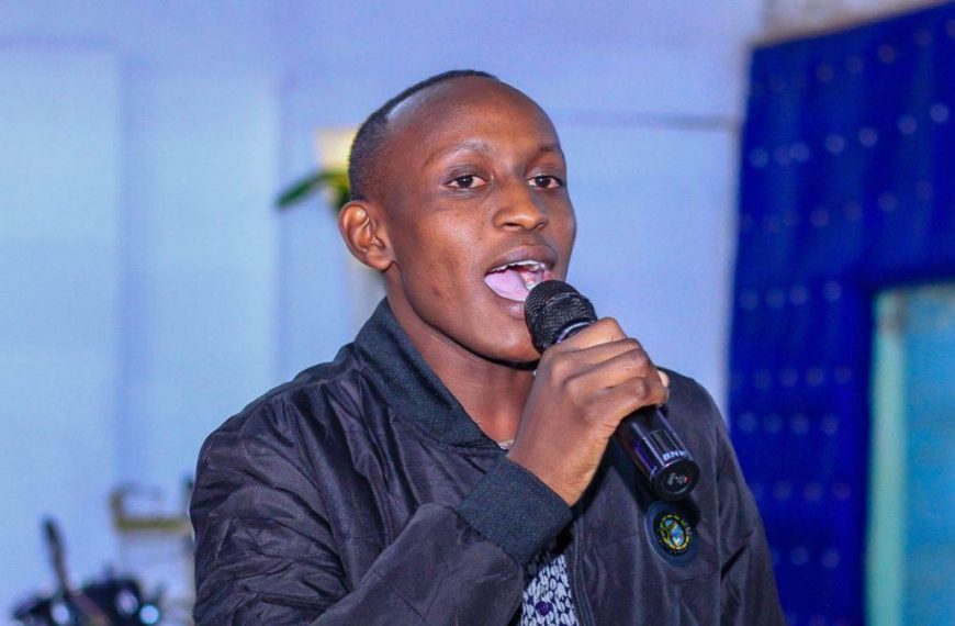 Ng'ethe Steve - Ndaumiriire Gwaku lyrics