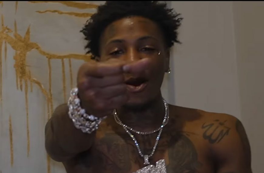 NBA YoungBoy - We shot him in his head huh lyrics