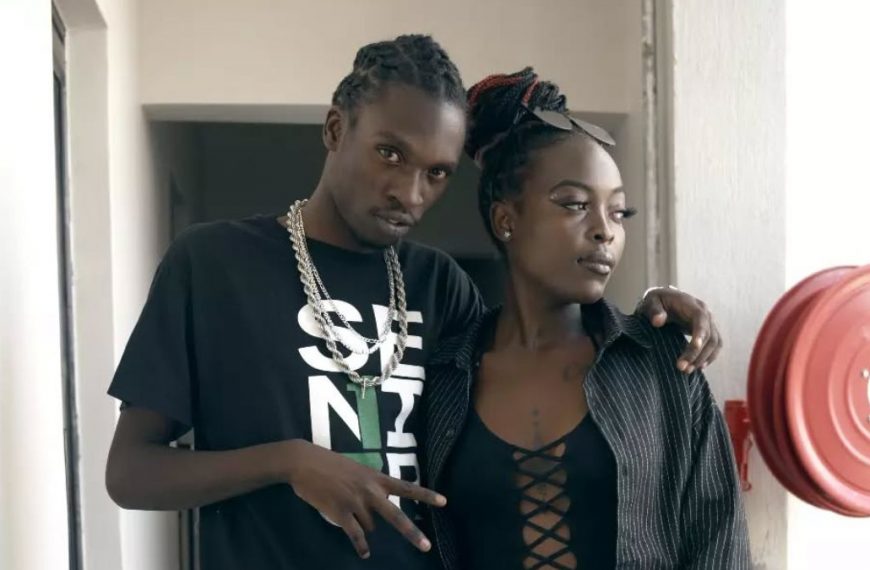 Toxic Lyrikali - Wrong People Freestyle Lyrics