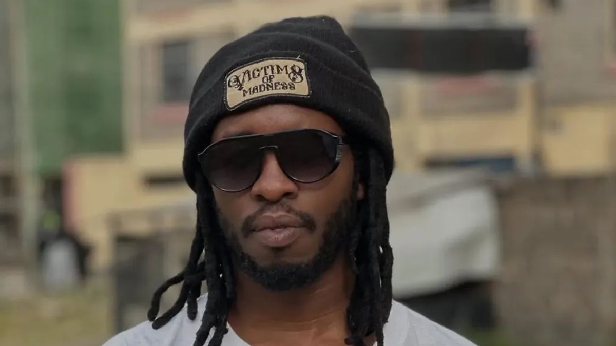 Wakadinali - Chizi Lyrics ft. Kitu Sewer